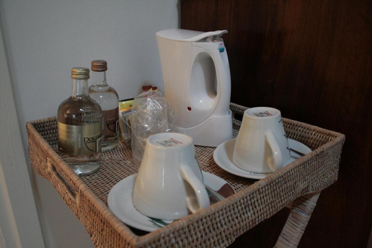 Borgo Dei Conti Della Torre Guest House Morsano al Tagliamento ภายนอก รูปภาพ